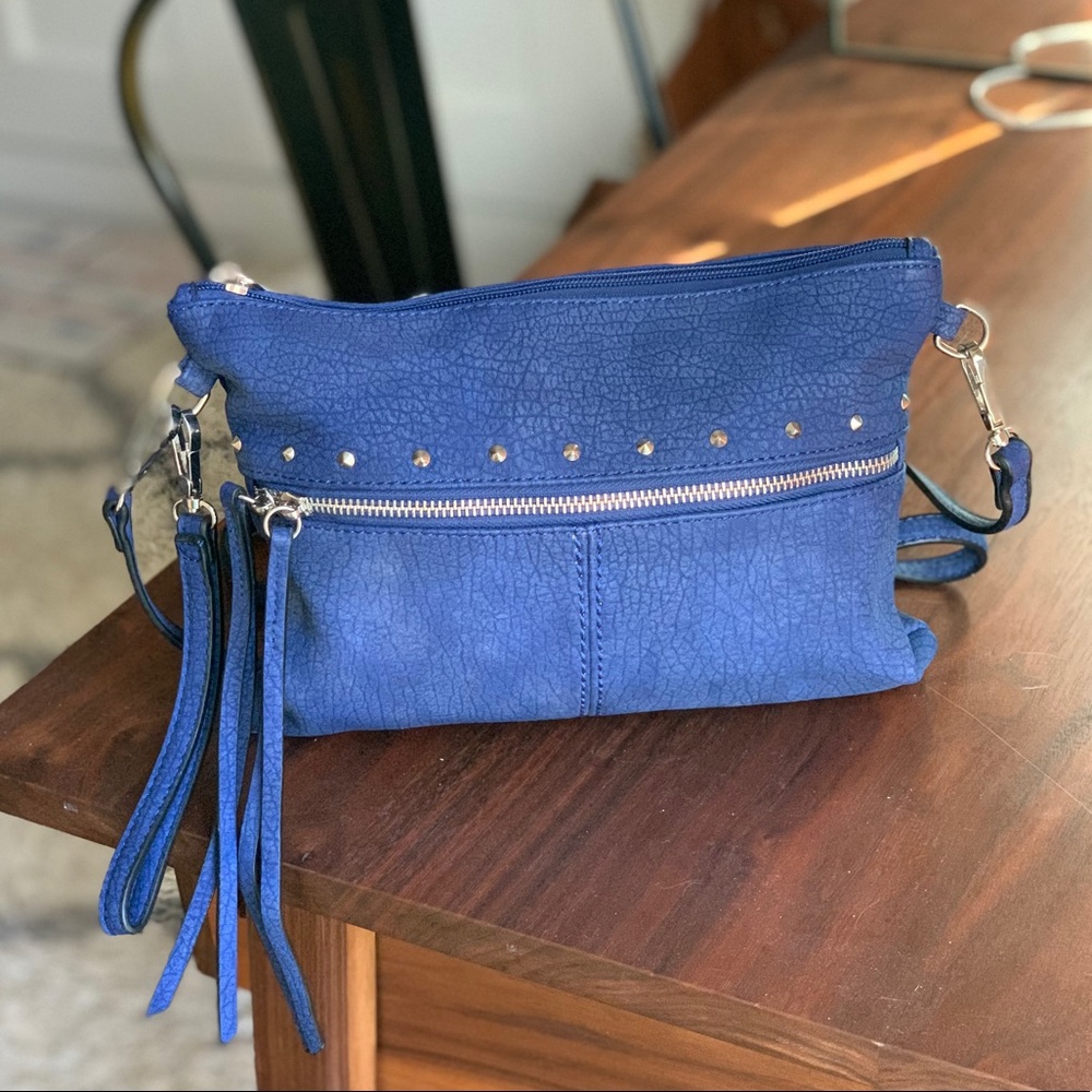 Sondra Roberts | Women’s Crossbody Suede Purse EUC